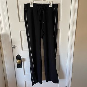 Lululemon track pants size 6